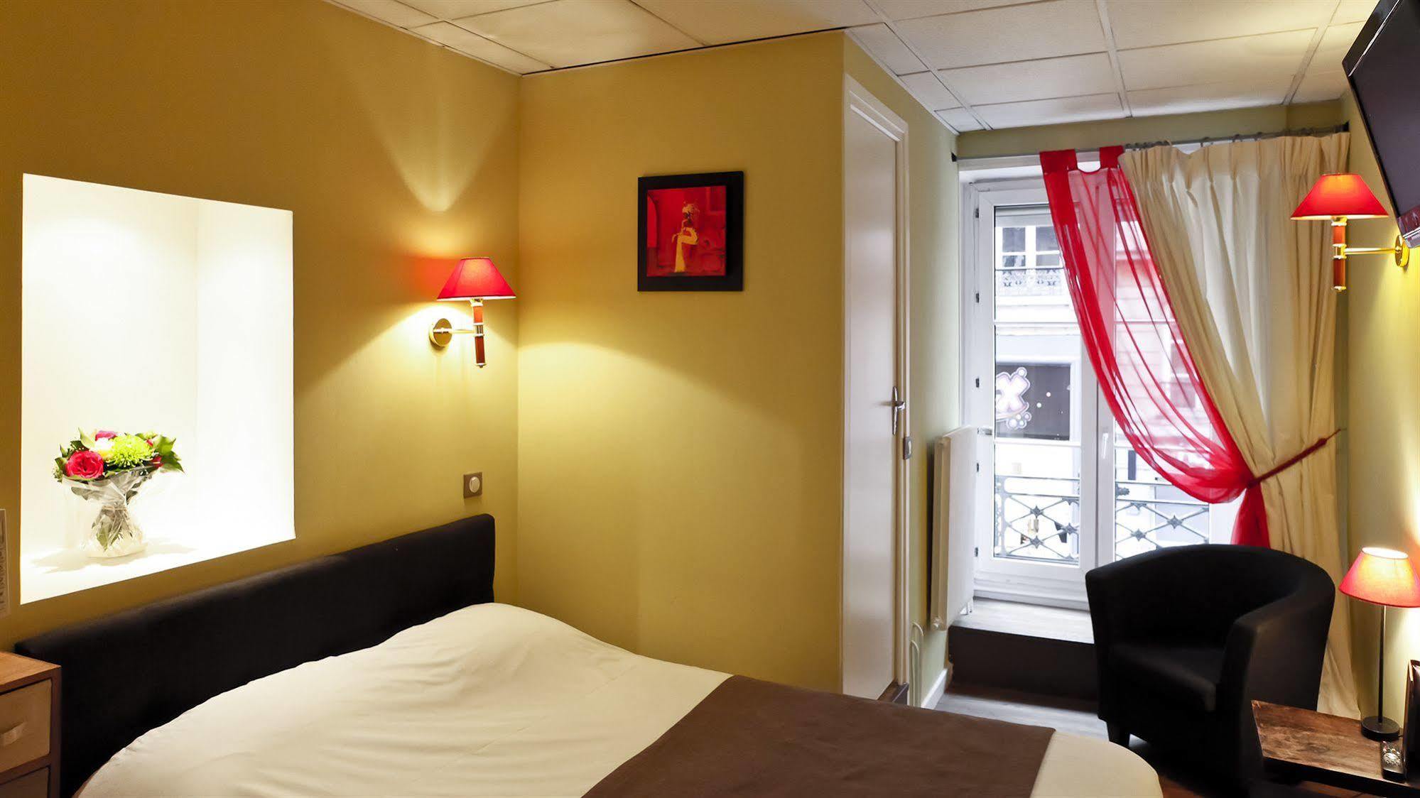 Hotel Du Dauphin Lyon Dış mekan fotoğraf