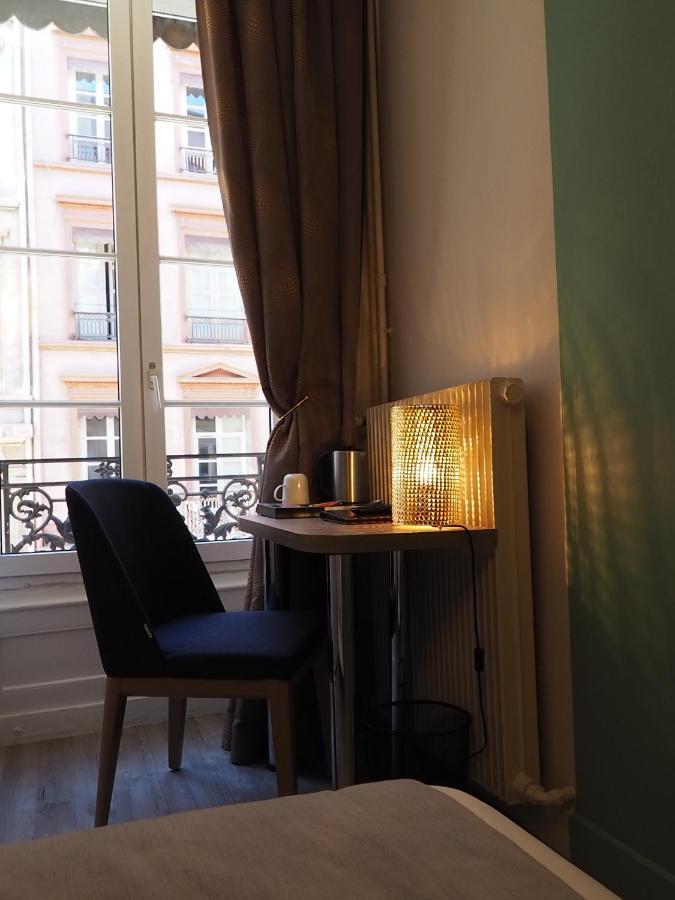 Hotel Du Dauphin Lyon Dış mekan fotoğraf